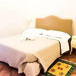 Sorrento Holidays - Casa Fornetto E Casa Forno * Positano