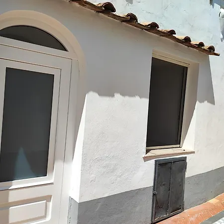 Sorrento Holidays - Casa Fornetto E Casa Forno Apartment